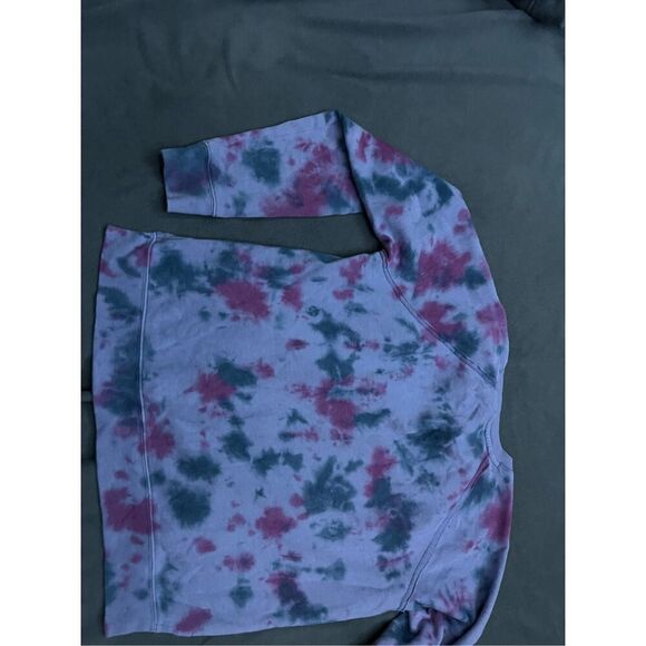 Lucky Brand Woman’s Tie Dye Crew Neck Size Medium - Picture 9 of 9